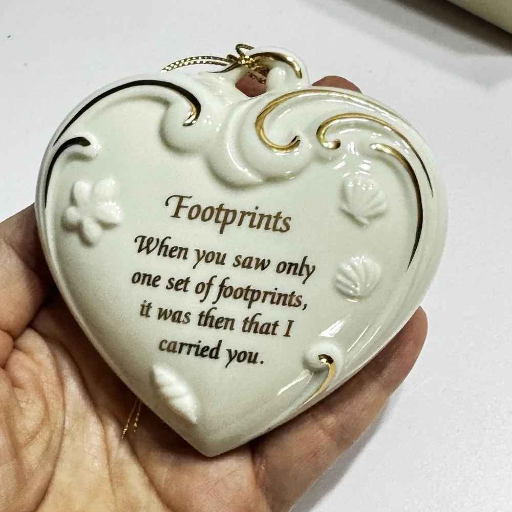 Lenox Footprints In The Sand Heart Ornament W box Christmas Fine Chine Porcelain
